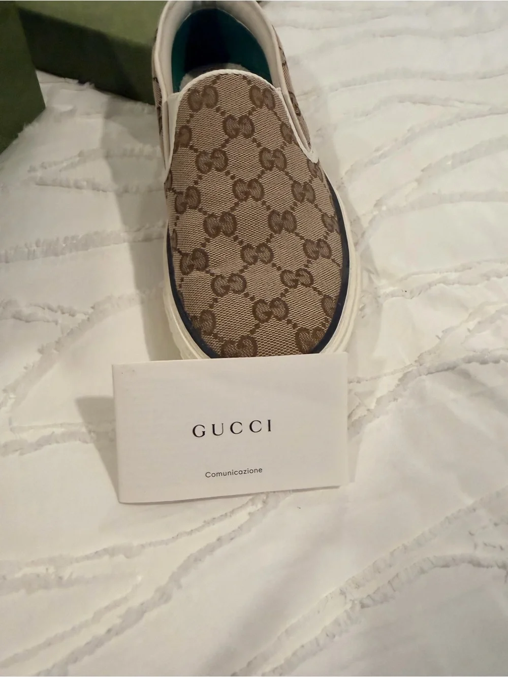 Woman’s Gucci sneakers